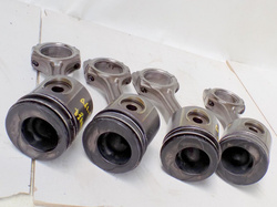 RENAULT MIDLINER S150 00r TŁOK Z KORBOWODEM