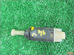 SEAT CORDOBA I 1.6 8V 94r - CZUJNIK STOP