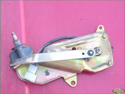 RENAULT 19 II 92-97  SILNICZEK WYCIERACZKI TYLNEJ