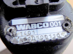 IVECO EuroTech 440KM CZUJNIK POZIOMU ZAWIESZENIA