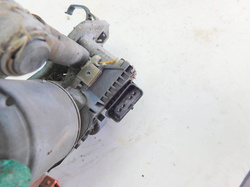 PEUGEOT 407 SW 2005r SILNICZEK WYCIERACZKI PRAWY