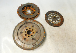 BMW E36 316 1.9B 99r SPRZĘGŁO KOMPLETNE DWUMASA