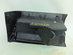 SKODA OCTAVIA I 1999r SCHOWEK PASAŻERA