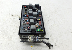 CHEVROLET ORLANDO 12r 2.0D SKRZYNKA BEZPIECZNIKÓW 13255300