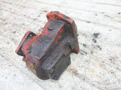 IVECO MAGIRUS 260-30 05r PRZYSTAWKA SKRZYNI PARKER