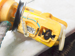 BMW E46 2.0D 99r POMPA POMPKA PALIWA 228214002 