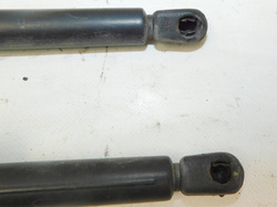 NISSAN PRIMERA P12 1.8 2005r KOMBI SIŁOWNIK TELESKOP KLAPY 2 SZTUKI