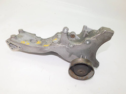 AUDI A4 B6 2.0FSI 2003r ŁAPA MOCOWANIE ALTERNATORA