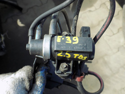 BMW 525 E39 96r CZUJNIK CZUJNIKI ZAWORY CIŚNIENIA 