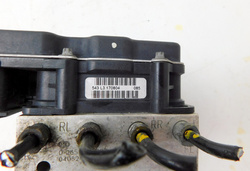 HONDA FRV FR-V I 2.0 06r POMPA ABS 0265234266