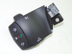 RENAULT KOLEOS I 09r PRZYCISKI STEROWANIA RADIEM
