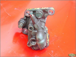 VOLVO FM 12 380 00r - POMPKA PALIWA