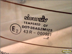 ROVER 400 1.8TD 93r SEDAN - SZYBA TYŁ TYLNA