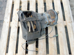 MB ACTROS MP4 12 EURO 5 ZACISK HAMULCOWY LEWY PRZÓD A9604200501