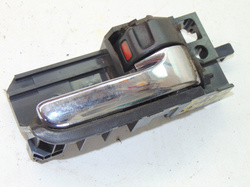 TOYOTA AVENSIS T25 07r KLAMKA DRZWI TYŁ PRAWY