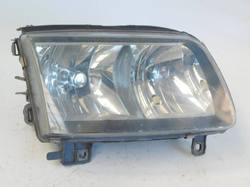 VW POLO III 1.4 2001r LAMPA PRAWY PRZÓD