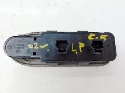 CITROEN C5 I 2.2 HDI 02r PRZEŁĄCZNIK SZYB LEWY PRZÓD