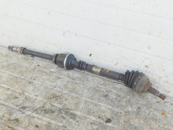 RENAULT LAGUNA II 03r 2.0T PÓŁOŚ PRAWY PRZÓD 