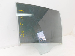 BMW F20 120i LIFT LCI 2018r 5D SZYBA DRZWI PRAWY TYŁ 