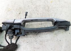 MERCEDES W210 LIFT KOMBI 2.7 01r KLAMKA ZEWNĘTRZNA LEWY PRZÓD