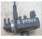 OPEL OMEGA B 2.5 TD CZUJNIK ZAWÓR TURBINY