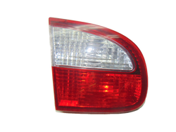DAEWOO LANOS 1.4 03r LAMPA Z KLAPY TYŁ LEWY HB