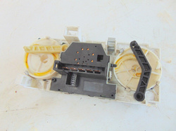 OPEL ZAFIRA A 2.0 DTI 00r PANEL NAWIEWU