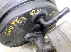 HYUNDAI COUPE TIBURON 2.7 II 07r SERWO HAMULCOWE POMPA 