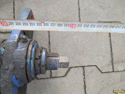 AUTOTRANSPORTER LOHR TA11 ŚRUBA Z ZABUDOWY 209.5cm