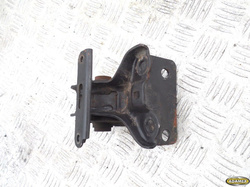 TOYOTA AVENSIS I 2.0 D4D 2000r - PODUSZKA SILNIKA