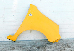 RENAULT KANGOO II 1.5 D 08r BŁOTNIK PRAWY PRZÓD