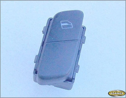 VW POLO IV 1.4TDI 2004r - PRZEŁĄCZNIK SZYBY
