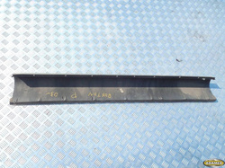 SSANGYONG REXTON 2003r - LISTWA PROGOWA PRAWA