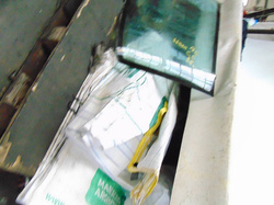 AUDI A6 C5 2.8 98r ZAMEK DRZWI TYŁ LEWY