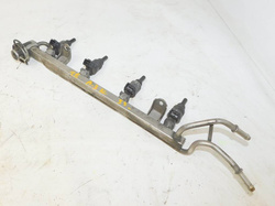 AUDI A3 8L 1.8 AUTOMAT 96-03r LISTWA WTRYSKOWA
