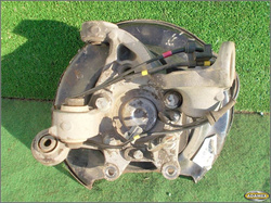 VOLVO V70 S70 2.4B 01r PIASTA LEWY TYŁ