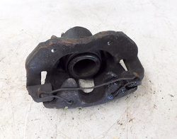 FORD FOCUS C-MAX MK1 1.6 TDCI ZACISK LEWY PRZÓD 