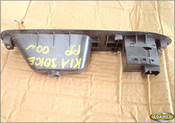 KIA JOICE 2.0 2000r - PRZEŁĄCZNIK SZYBY