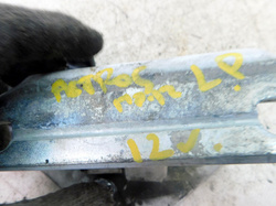 MB ACTROS MP4 12r EURO 5 ZAWIASY DRZWI LEWY PRZÓD PARA 