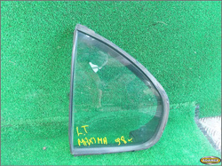 NISSAN MAXIMA QX 98r - SZYBA DRZWI LEWA TYŁ