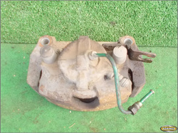 LAGUNA II 1.9DCI 04r ZACISK HAMULCOWY LEWY PRZÓD