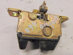 VOLVO 460 2.0B 94r - ZAMEK KLAPY TYŁ