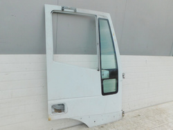 IVECO EUROCARGO 120E21 19,5" 02-08 DRZWI PRAWE