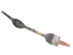 DISCOVERY III L319 2.7D 04r PÓŁOŚ PRZÓD PRAWY