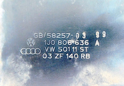 VW GOLF IV 1.6 97-03r BELKA ZDERZAKA WZMOCNIENIE PRZÓD 