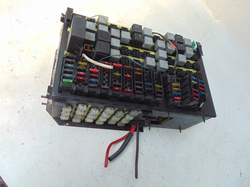 VOLVO B12  IRIZAR 98r SKRZYNKA BEZPIECZNIKÓW