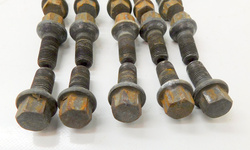 MERCEDES ML W163 2.7CDI 00r ŚRUBY KÓŁ KOMPLET KOŁA ALU 20szt