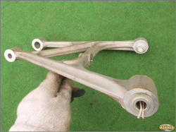 QUAD HONDA RINCON TRX680FA - WAHACZ LEWY TYLNY