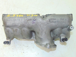 VW TOUAREG I 2.5 TDI 03r KOLEKTOR SSĄCY 070129713H
