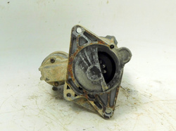 RENAULT KOLEOS I 2.0D 09 ROZRUSZNIK 23300JG70A Qashqai X-TRAIL